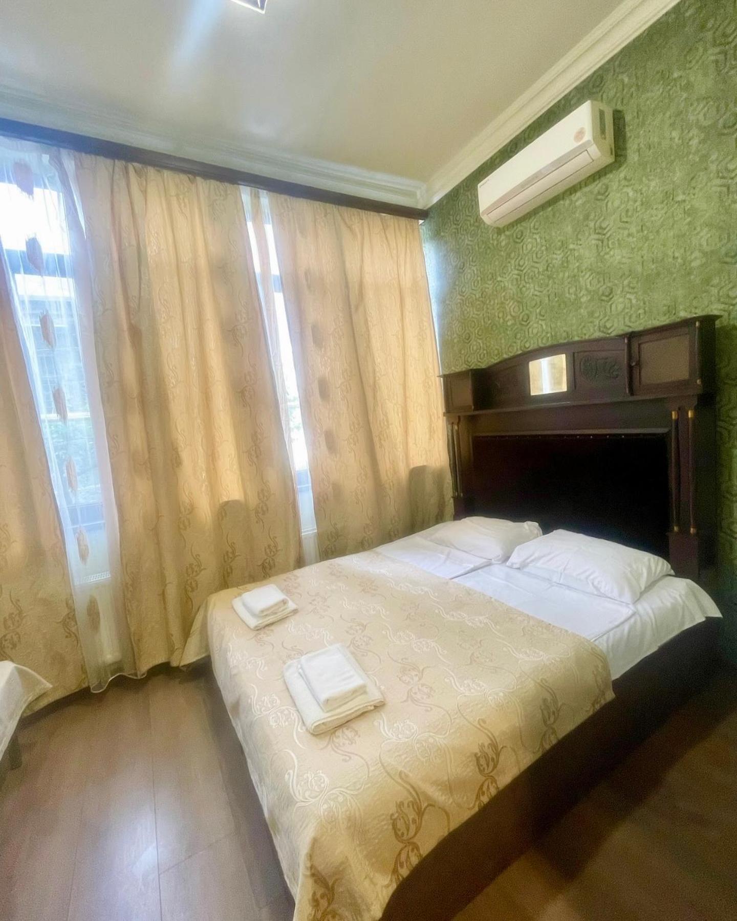 Studio Boutique Hotel At Cascade Erivan Exterior foto