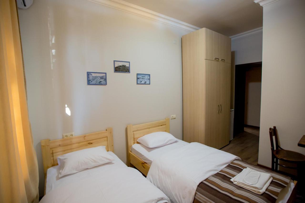 Studio Boutique Hotel At Cascade Erivan Exterior foto